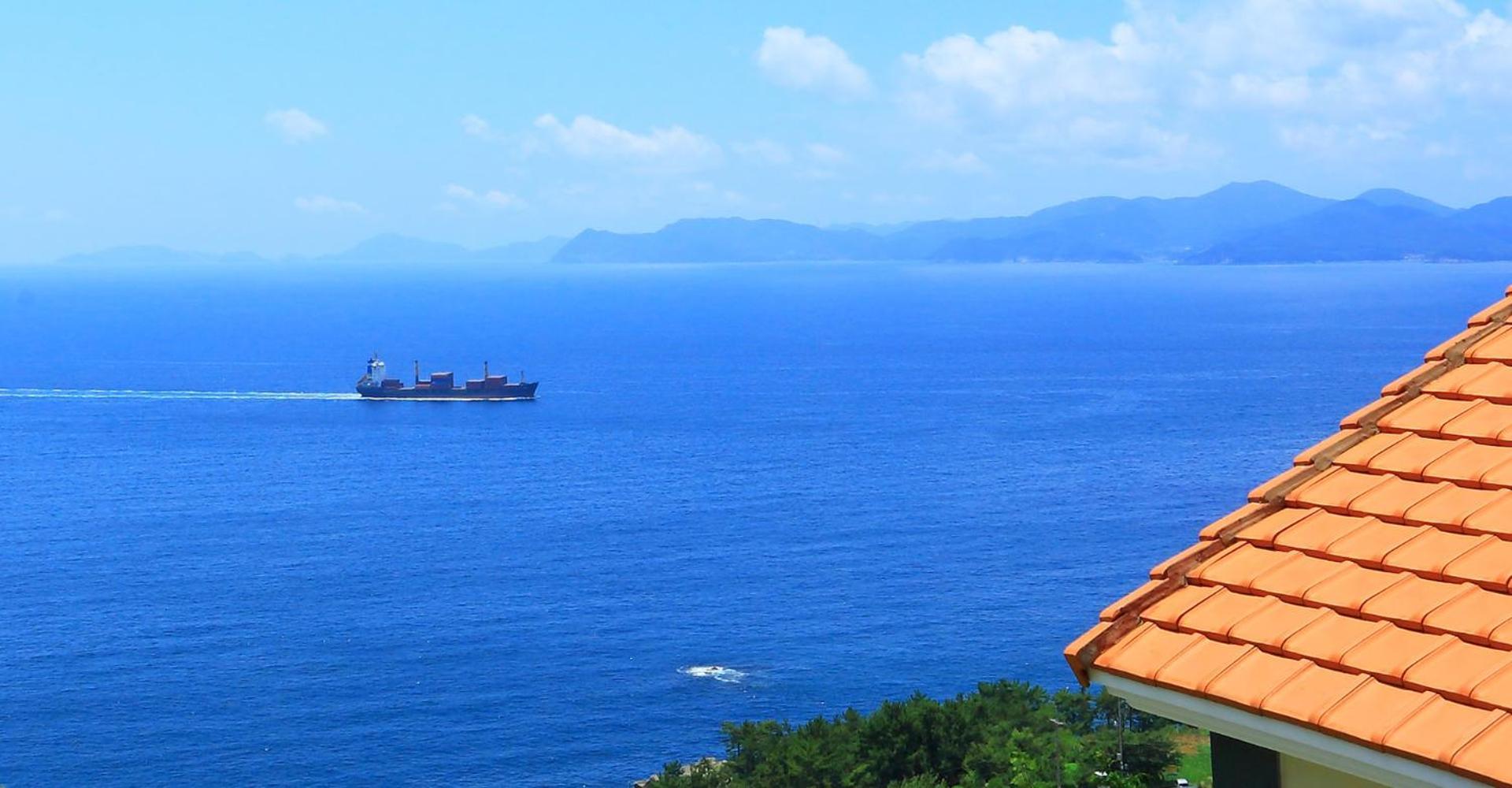 Montmartre Villa Namhae Exterior photo